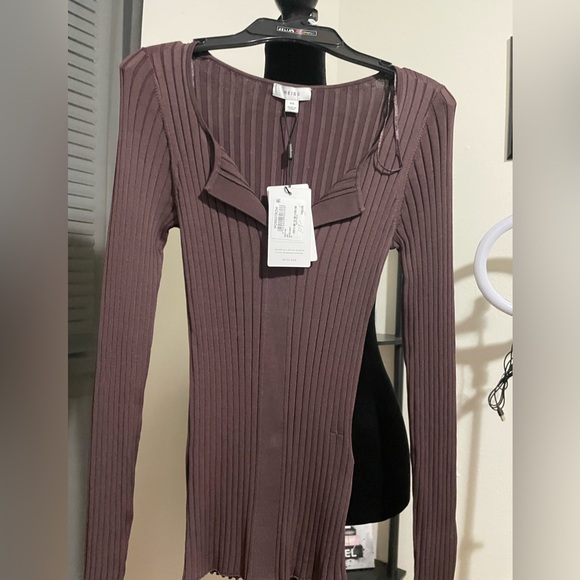 Reiss Monica Rib Split Neck Top in Burgundy - Picture 2 of 5